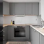 Stylish Townhouse - Cozy Winter Garden & Fireplace Дом отдыха