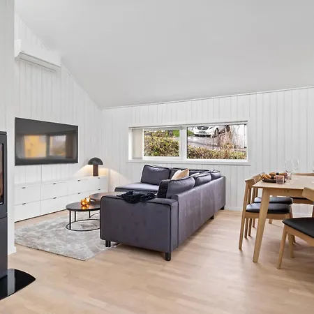 Cozy House House In Centre Holiday home