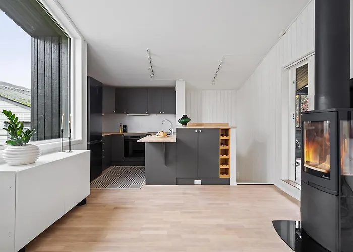 Cozy House House In Centre *
